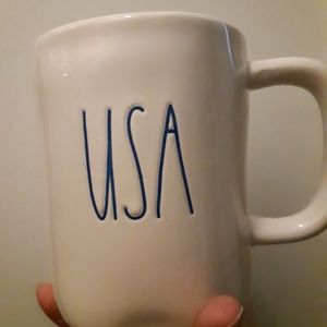 🇱🇷Rae Dunn USA Mug Red, White,Blue